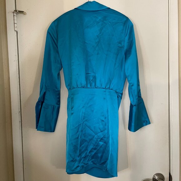 Zara M Blue Silk Wrap Dress – Classic & Comfortable, Sleeves Missing Buttons - Picture 3 of 15